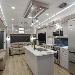 2025 Paradigm 370FB Interior