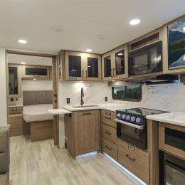 2025 Delta BH241 Interior