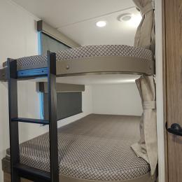 2025 Delta 281BH Interior