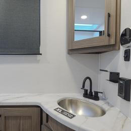 2025 Delta 281BH Interior