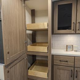 2025 Delta 274RKW Interior