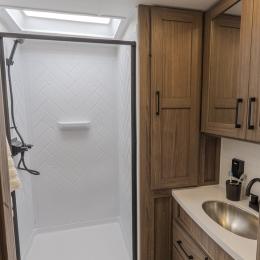 2025 Delta 274RKW Interior