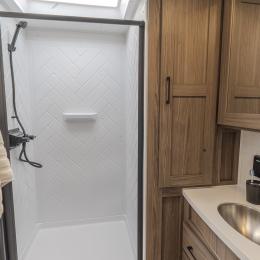 2025 Delta 274RKW Interior