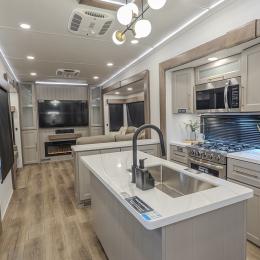 2025 Paradigm 375RD Interior