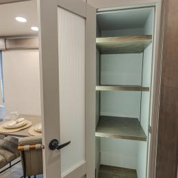 2025 Paradigm 382RK Interior